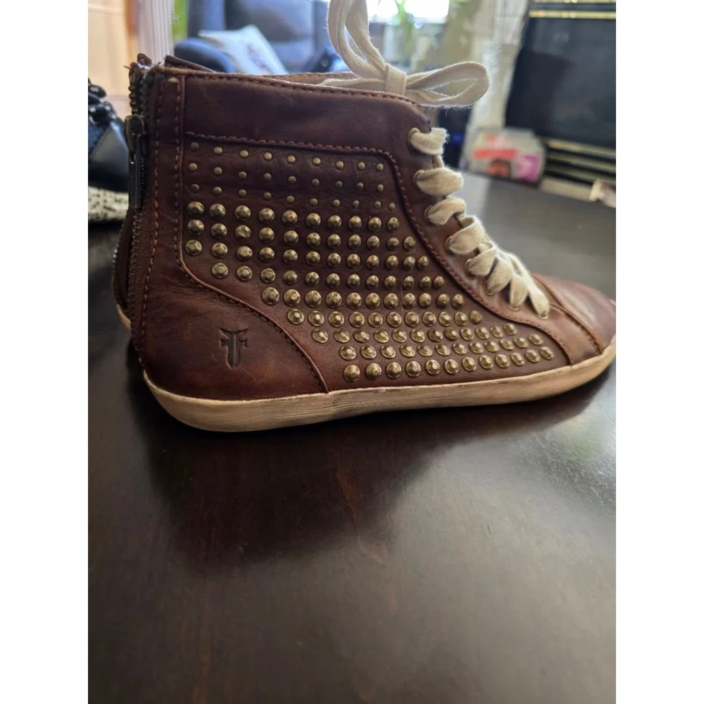 Rare Women's Frye Brown Leather Studded High Top Sneakers Size 7.5 EUC